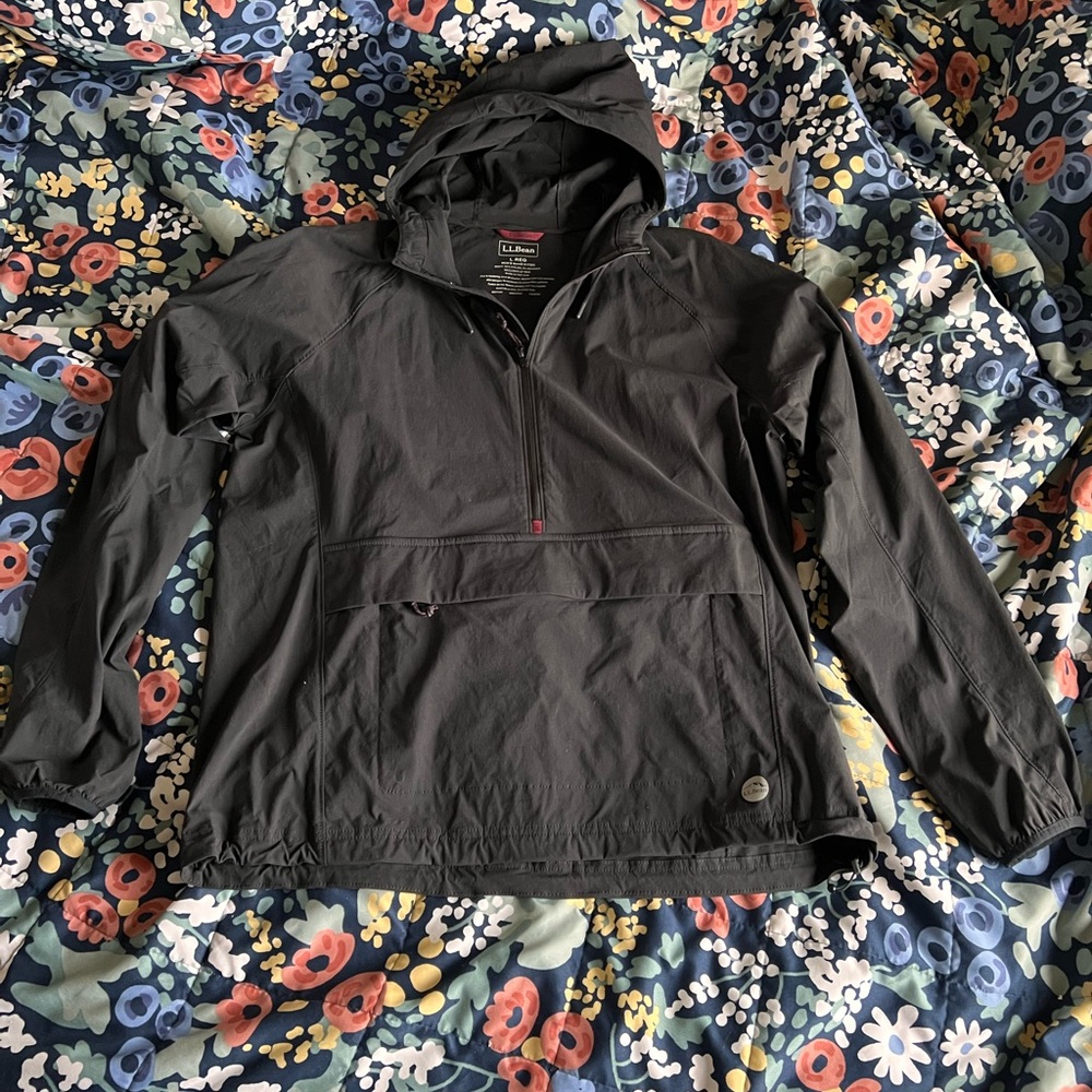 LL bean Black Hooded Windbreaker